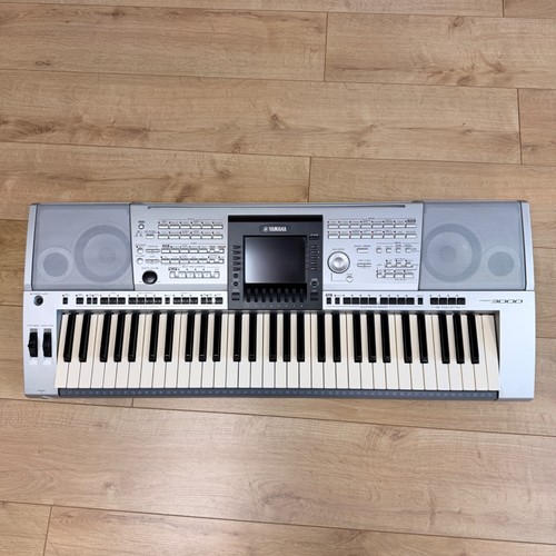 Yamaha psr 3000 arranger - yamaha,