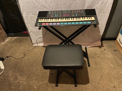 Electronic keyboard yamaha - keyboard,