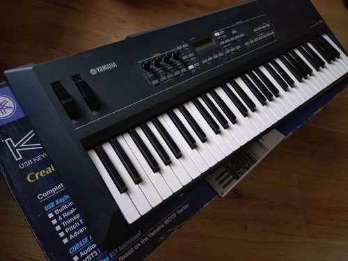 Yamaha professional usb - yamaha, kx-61