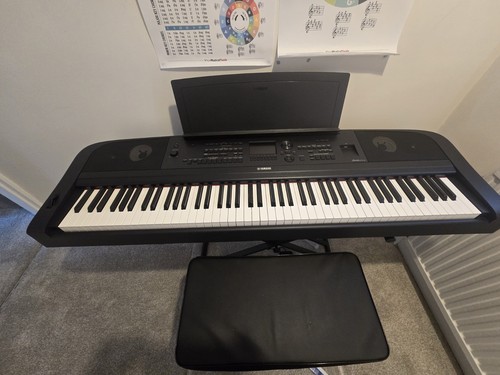 Yamaha dgx 670b grand - yamaha, piano