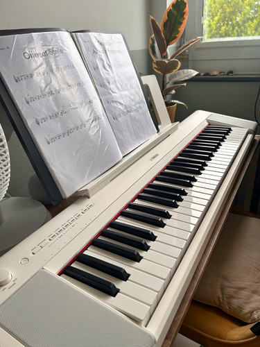 Yamaha piaggero digital - yamaha, np-15