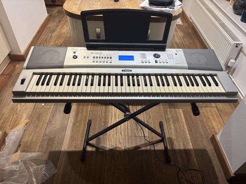 Yamaha portable grand dgx - yamaha,