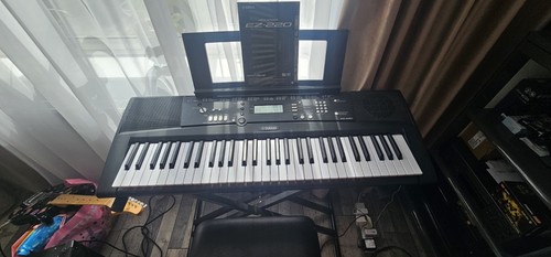 Yamaha 220 key lighted - ez-220,