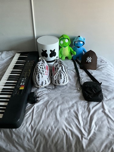 Yamaha keyboard piano - , and