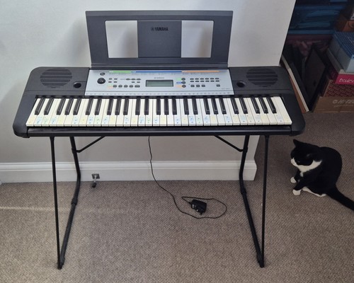 Yamaha ypt 255 - yamaha, ypt-255