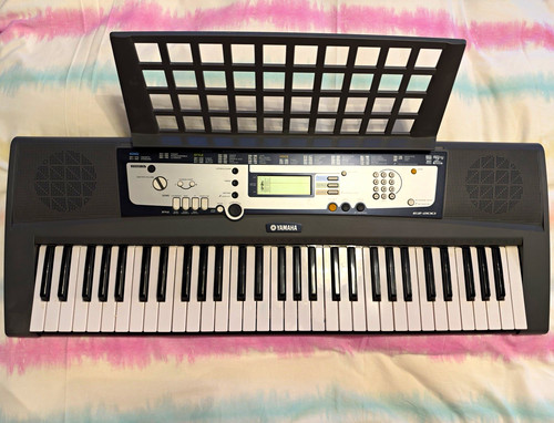 Yamaha 200 key lighted - ez-200,
