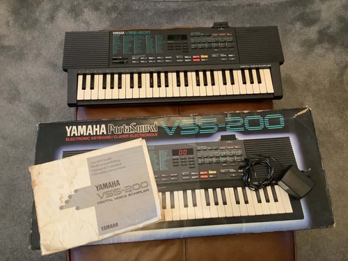 Boxed yamaha vss 200 - boxed,