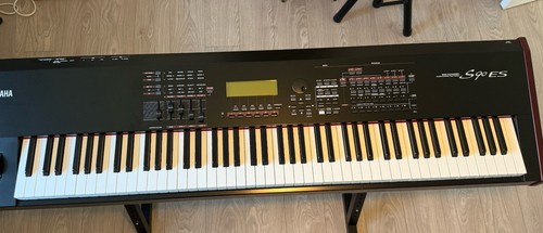 Yamaha s90 keyboard - es, &
